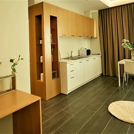 Aparthotel Ara