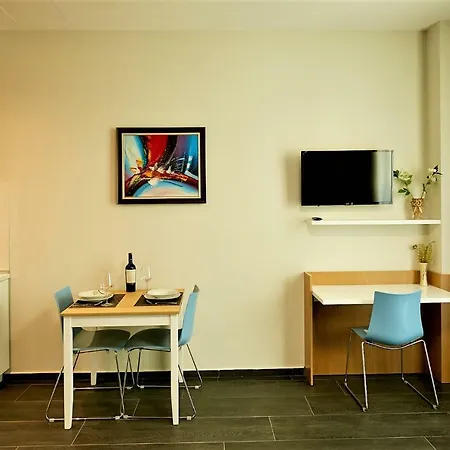 Ara Aparthotel