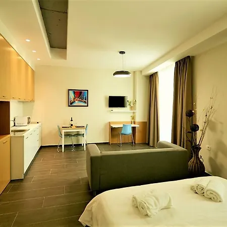 Ara Tirana